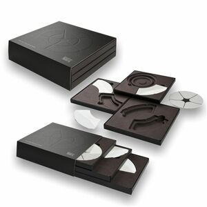 The brown gift packaging for handmade ceramic plates that we have developed with Nestlé is shown in 3 different views. A cardboard box with a noble character.
